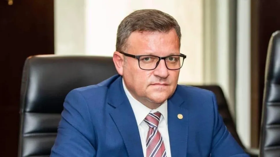 Marius Budăi acuză Guvernul că pregătește „înstrăinarea companiilor strategice ale României”