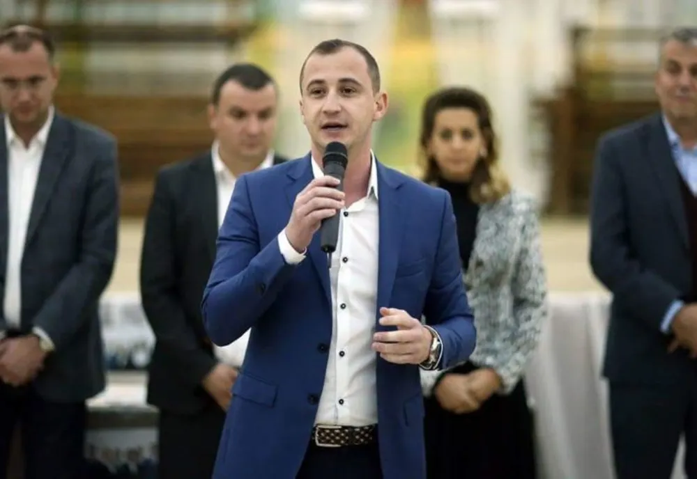 Simonis propune impozitarea pensiilor speciale