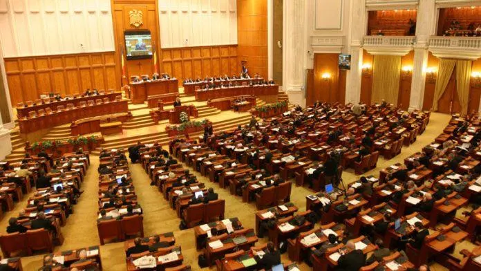 Guvernul Catu votat de o parte din pesedisti?