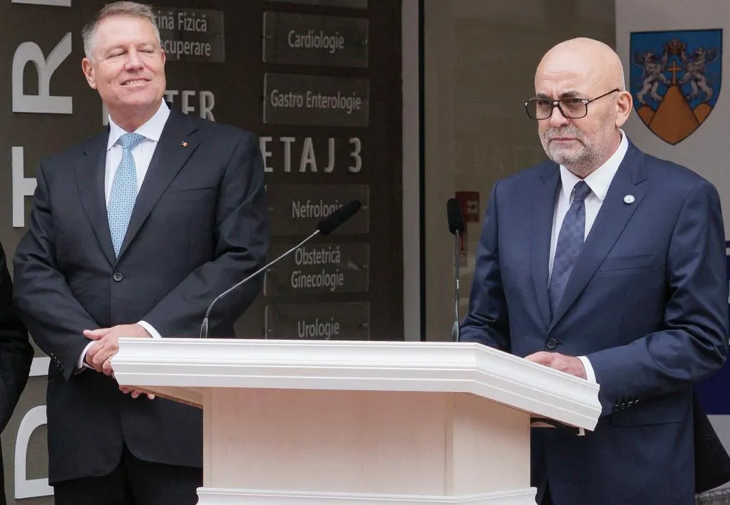 PNL l-a vrut pe Rîmbu, managerul cu 100 de cadre infectate, ministrul sănătăţii