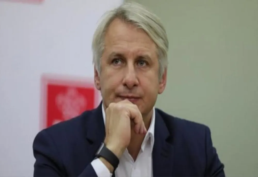 Eugen Teodorovici îl execută silit pe Florin Cîțu pentru o datorie de 3.500 de lei