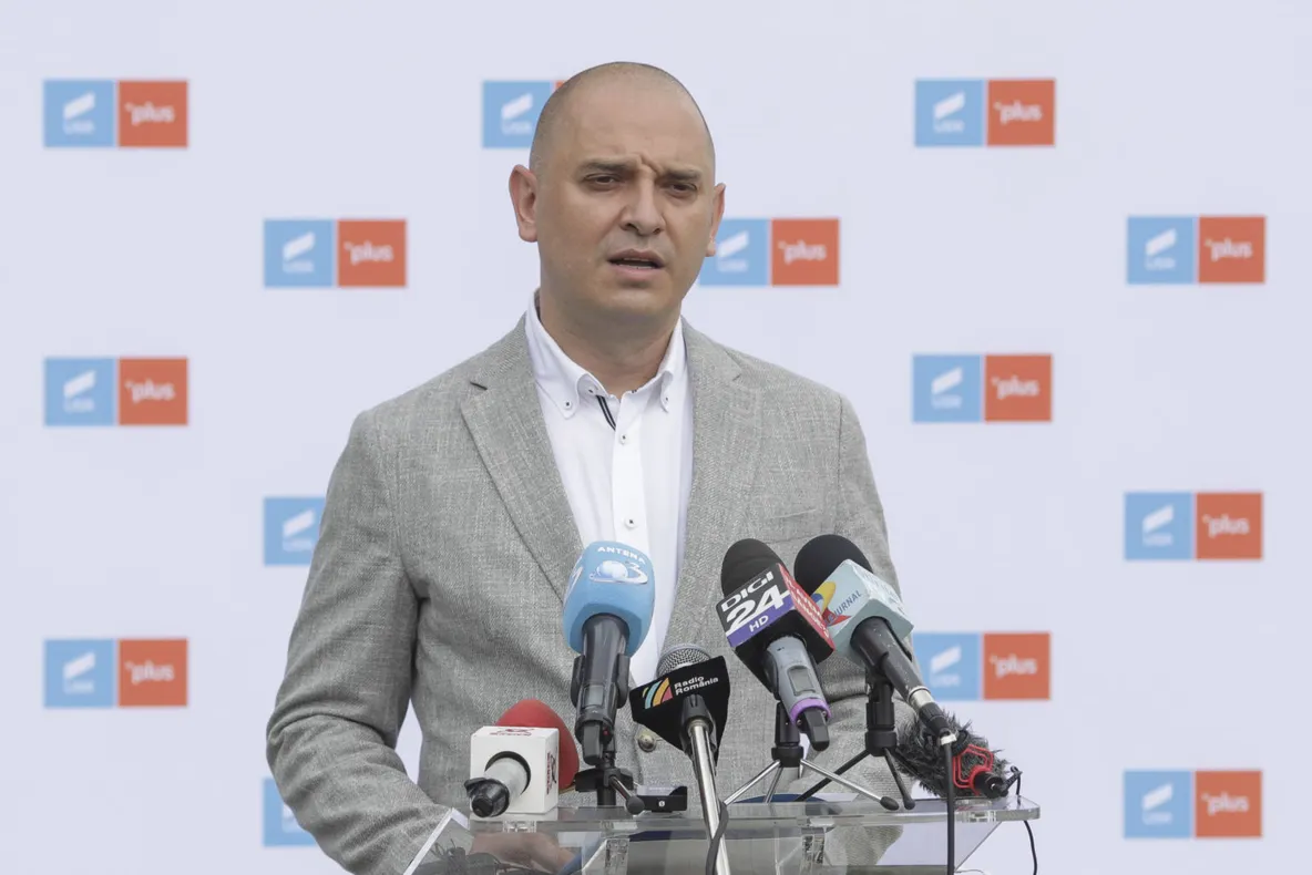 Fantastica rețea de îmbogățire rapidă a USR. Protejatul lui Barna a făcut avere peste noapte și acum candidează la Primărie