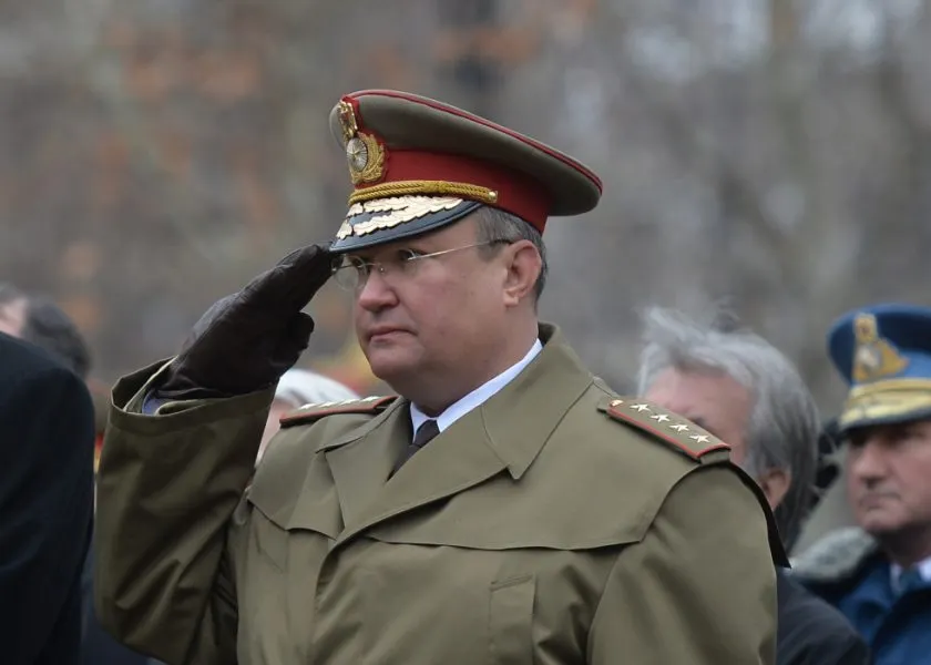 Ciucă n-a sunat încă la PSD