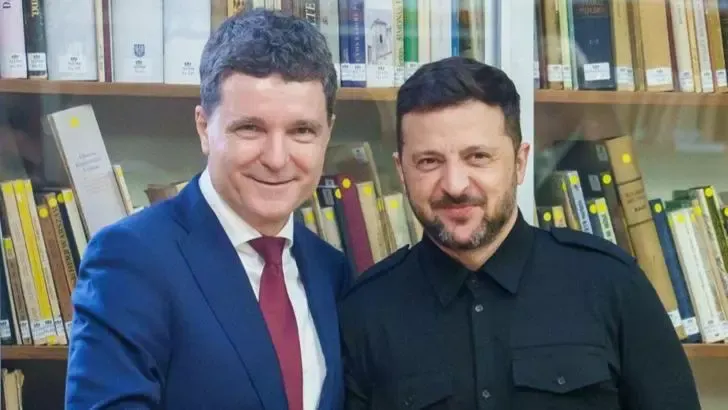 Volodimir Zelenski a ajuns în România. Liderul de la Kiev va fi primit de Nicușor Dan la Palatul Cotroceni, la ora 13:30