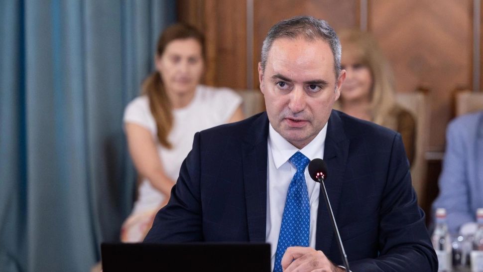 Ministerul Finanţelor prelungeşte sprijinul pentru transportatori: Este o măsură de sprijin concret pentru firmele româneşti 