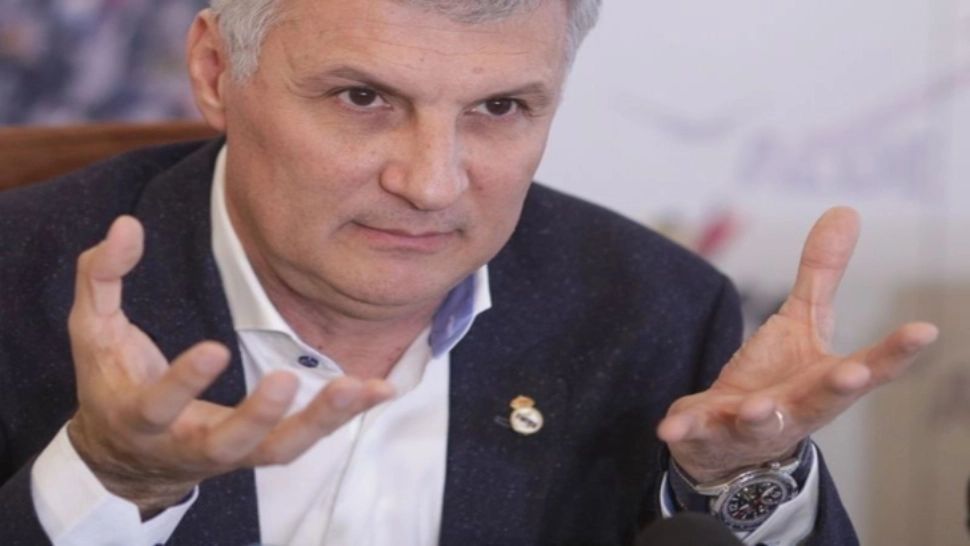 Liderul senatorilor PSD, Daniel Zamfir, despre Bolojan: Ăsta e teatrul absurdului! Vă dați seama cât de ipocrit e acest om...