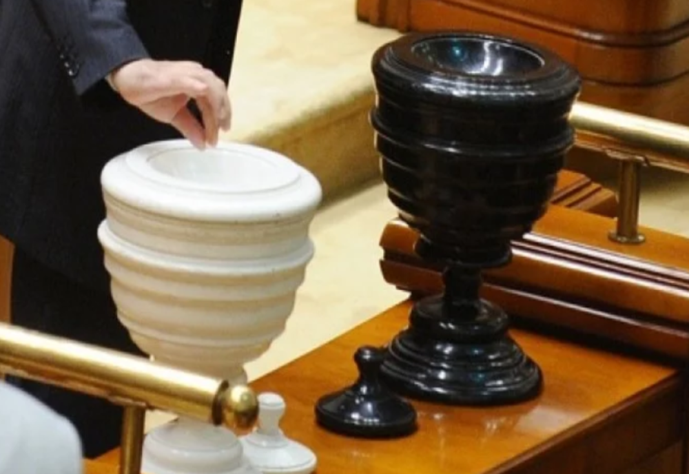 Moțiune simpla împotriva ministrului de Interne