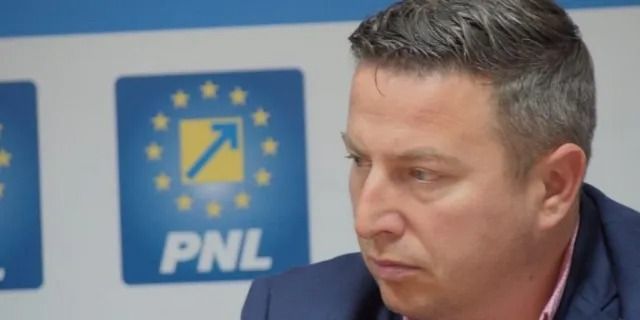 Primarul PNL condamnat penal, care a intrat „beat” în direct la TV spune că a glumit. Imaginile vorbesc de la sine