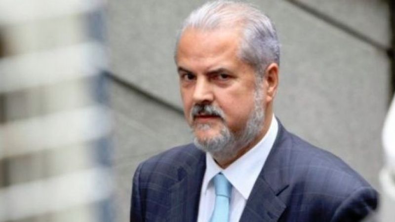 ADRIAN NĂSTASE: PSD ar trebui să-l declara pe Klaus Iohannis persona non-grata