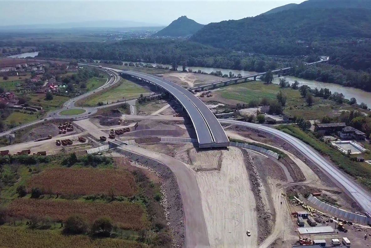 Miron Mitrea crede ca proiectele de infrastructura sunt îngropate la autoritățile locale