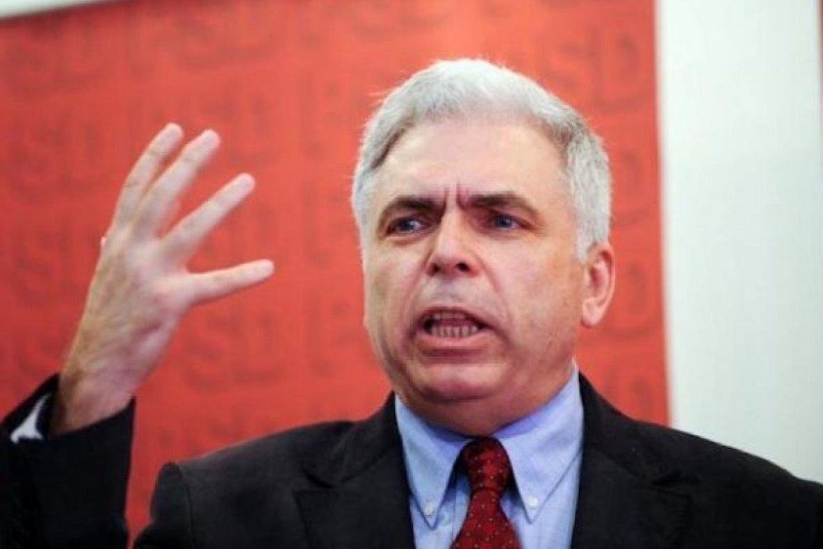 Adrian Severin le scrie participanţilor la Congresul PSD: Nu “penalii” trag partidul în jos, ci laşitatea