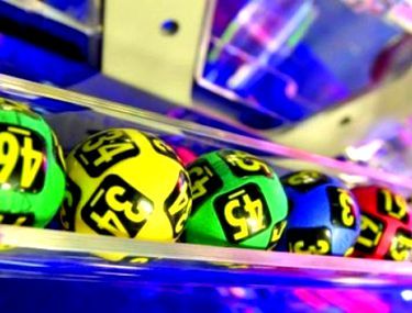 NICUȘOR DAN,PREMIUL LA LOTO AL LUI BASESCU?