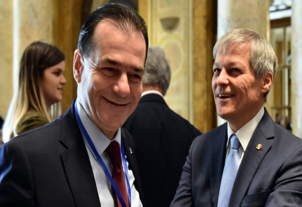 Culisele Puterii: Ludovic Orban, premiant, Dacian Cioloș, repetent