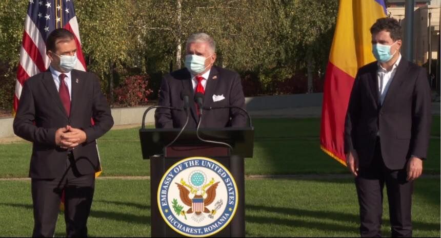 Bădulescu îl denunță pe Nicușor Dan pentru afacerea ”Mc Donald's - terenuri gratis”