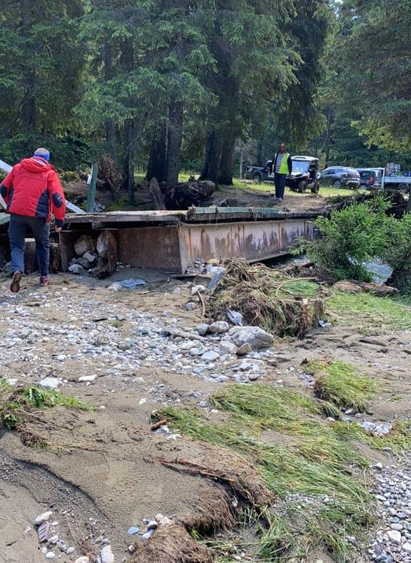 Corneliu Ștefan a reparat podul de pe Ialomița în timp record