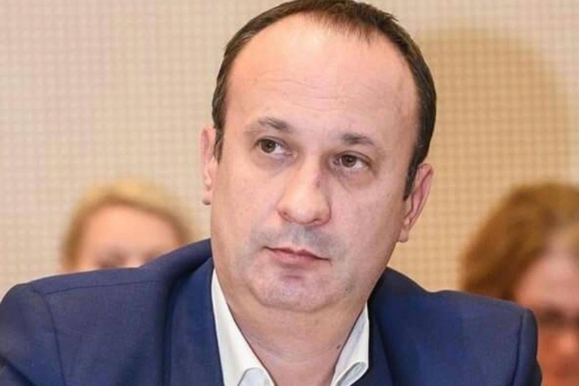 Economistul Adrian Cârciu avertizează: tumoarea din economie trebuie extirpată