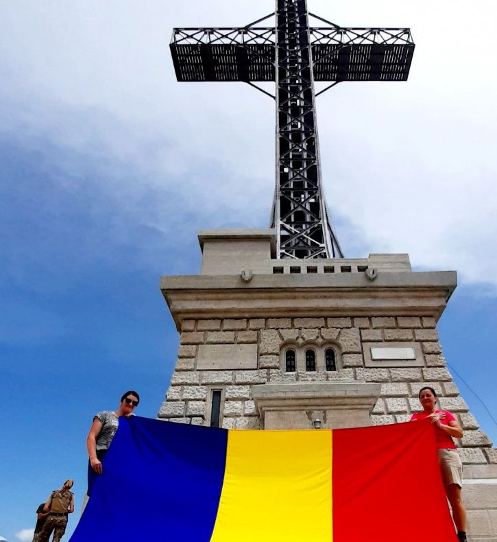 Codrin Ștefănescu: Dumnezeu iubește România