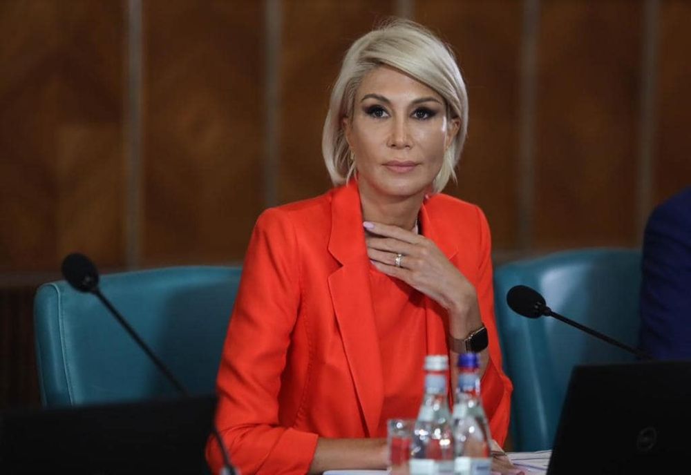 RALUCA TURCAN: INCREDIBIL FARISEISMUL LUI MARCEL CIOLACU CÂND DĂ LECŢII DESPRE CE TREBUIE FĂCUT ACUM ÎN ROMÂNIA