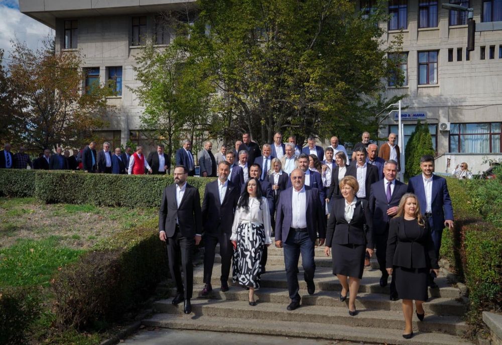 MINISTRUL MUNCII ȘI SOLIDARITĂȚII SOCIALE, SIMONA BUCURA-OPRESCU, DESCHIDE LISTA CANDIDAȚILOR PSD ARGEȘ PENTRU PARLAMENT