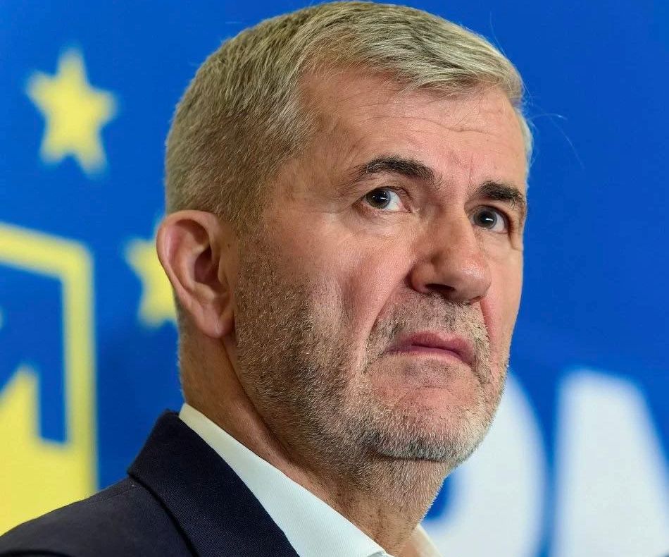 PSD, lăsat pe dinafară? Șeful PNL Botoșani vrea alianță PNL-USR-UDMR