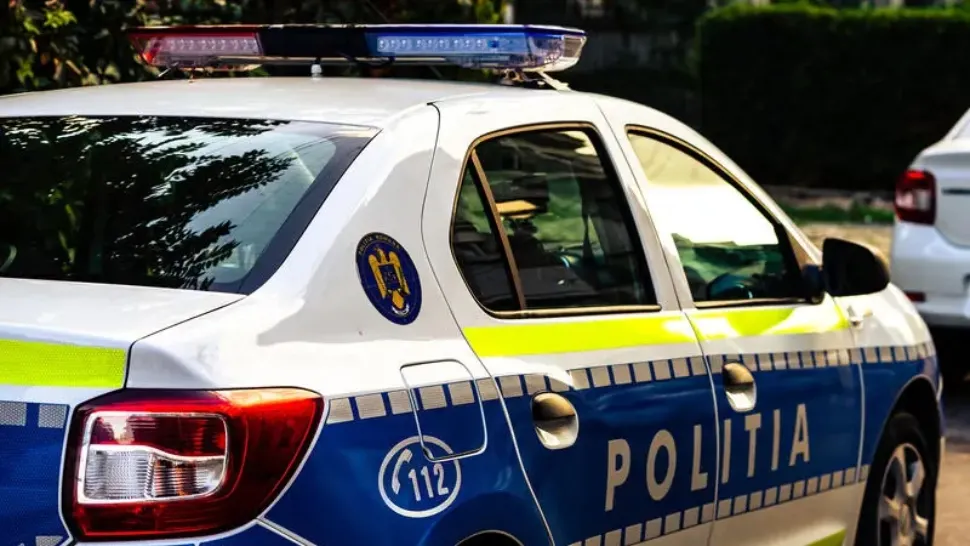 Mașină de poliție