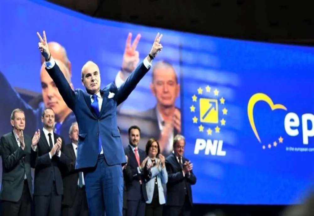 Rareș Bogdan, discursul rușinii: "Vreți să vedeți spitale ca-n Occident? Mergeți la Suceava!"