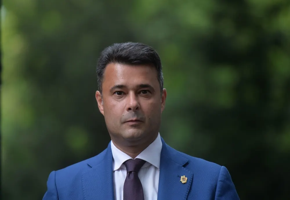 Primarul Daniel Florea atacă afacerile ONG iste din București