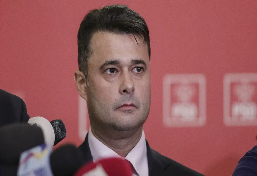 Scandal după verificările făcute de Monica Anisie. Școală din Sectorul 5, în reparații. Daniel Florea: ”Școala 280 va fi complet digitalizată”