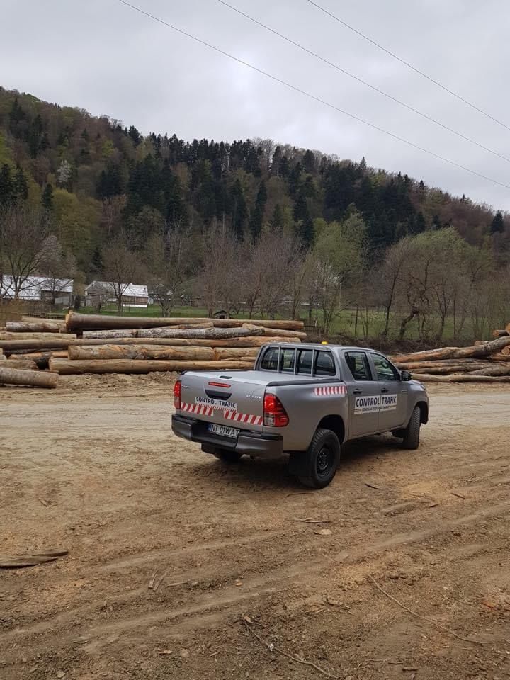 E025B42B-AC16-4BBD-809F-FC999BE62F0E