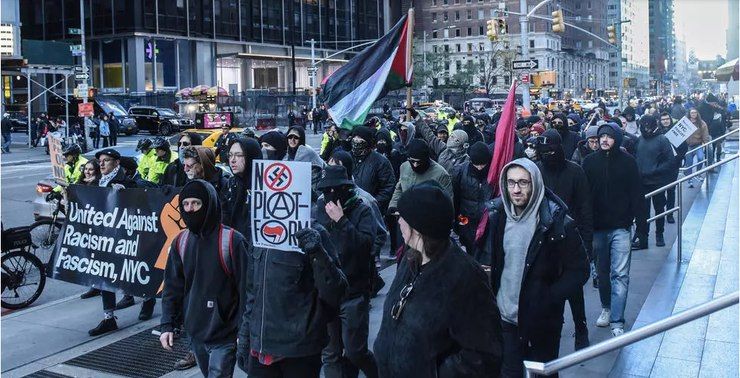 2B033DBB-1DDF-46D2-918F-B05DF753F216