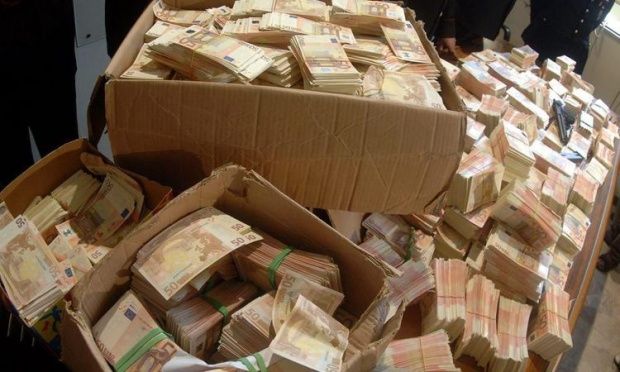 AA4665AB-11E8-4375-B57F-C5CB2A7B8E51