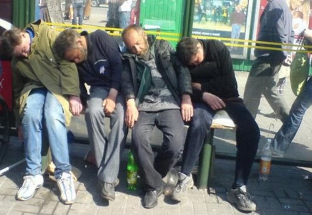 PSD ii lovește pe liberali la sticla cu coniac