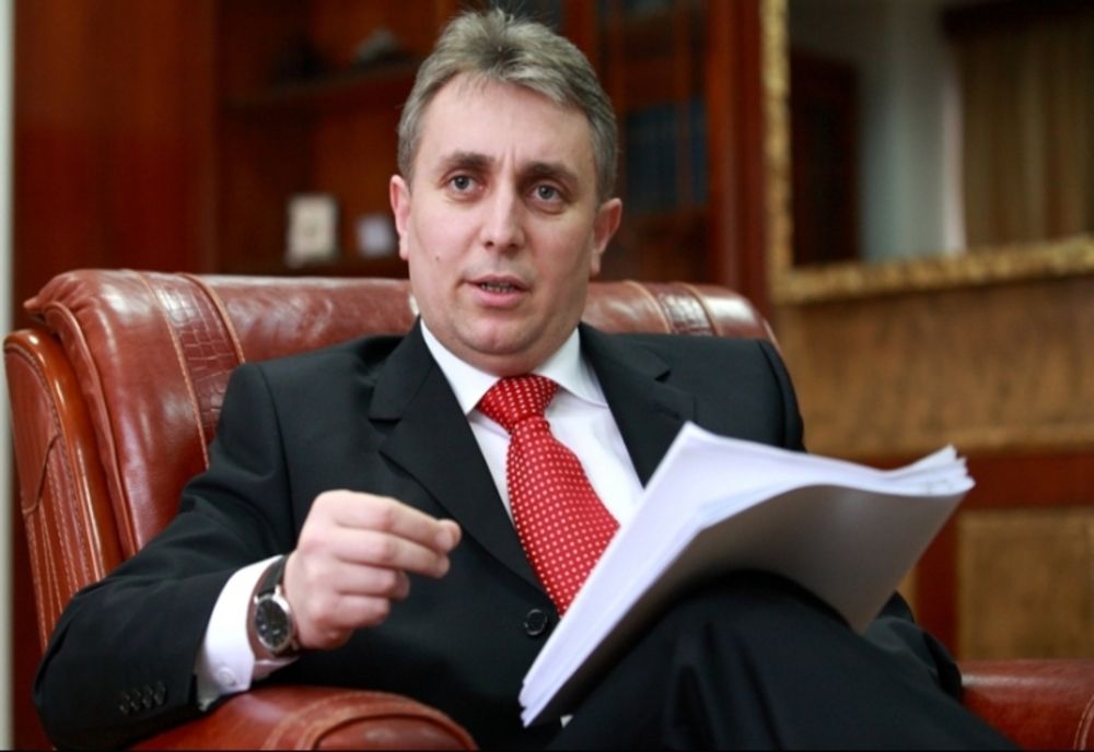 Marcel Ciolacu îl ia la rost pe președintele, Klaus Iohannis, pentru protejarea lui Lucian Bode