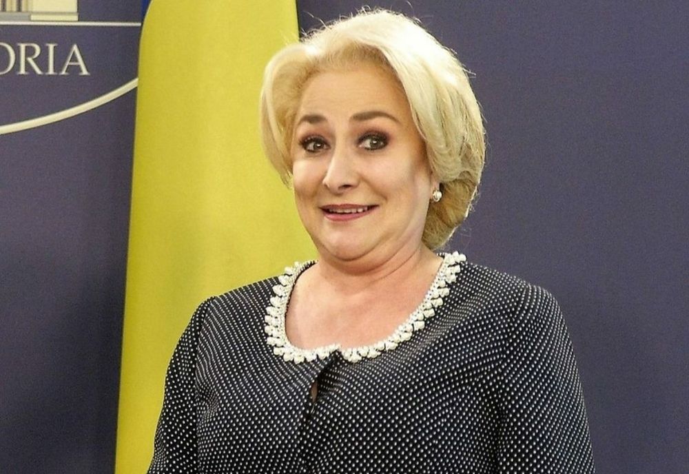 Cartea Vioricări Dăncilă, plină de greșeli gramaticale și ciudățenii: „Eram singură în fața a cinci bărbați.”