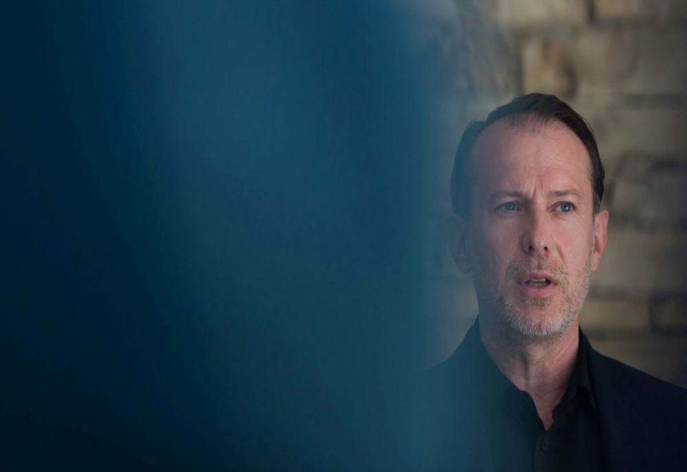 Un premier care (s)- a defectat