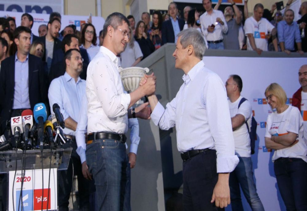 Pe fondul degringoladei liberale, USRPLUS este cel mai avantajat partid de anticipate 