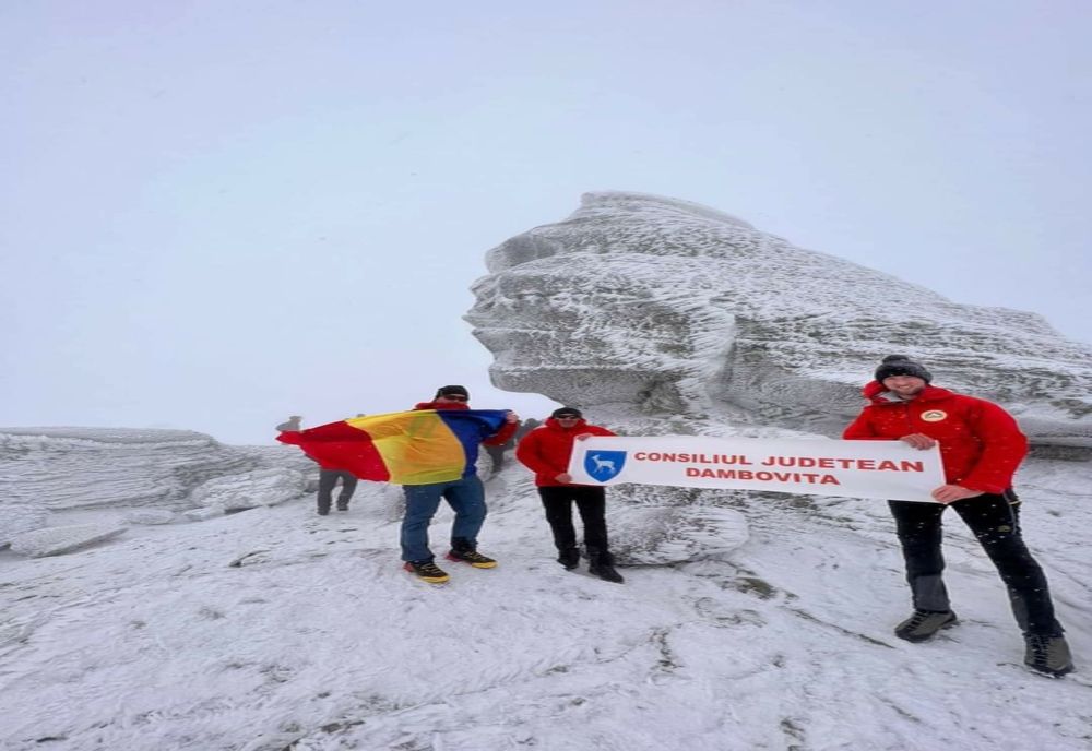 Dâmbovița lui Corneliu Ștefan privește Ploieștii de la înălțimea Sfinxului