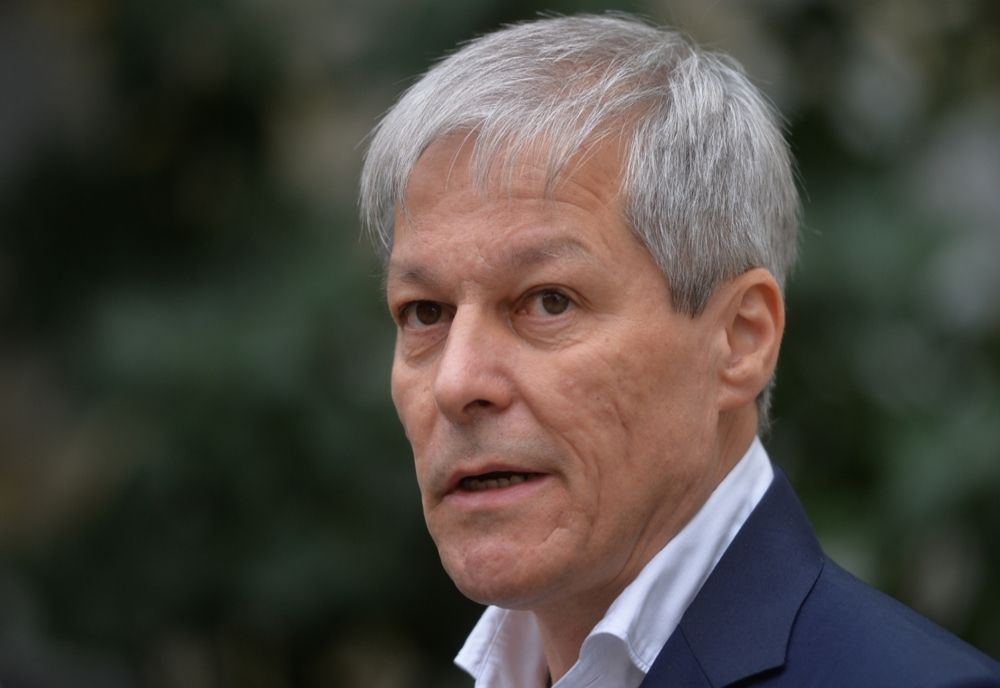 SURSE: DACIAN CIOLOȘ AR PUTEA PRELUA ȘEFIA UNUI SERVICIU DE INFORMAȚII