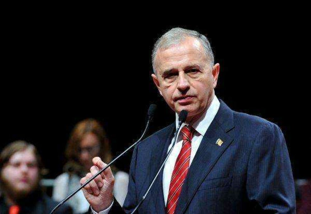 MITUL CANDIDATULUI ”INDEPENDENT” MIRCEA GEOANĂ S-A SPULBERAT