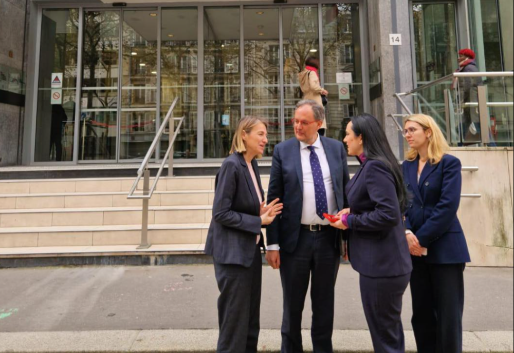 MINISTRUL SIMONA BUCURA-OPRESCU: ”CONSOLIDĂM ȘI EXTINDEM COOPERAREA BILATERALĂ CU FRANȚA PE PROBLEME DE MUNCĂ ȘI SECURITATE SOCIALĂ CA PARTE A PARTENERIATULUI STRATETIG”