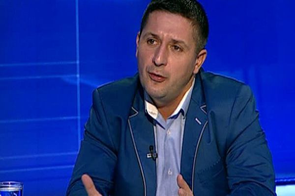 Adevărata față a "jurnalistului de investigații". Cel mai bine păzit secret al lui Dan Bucura