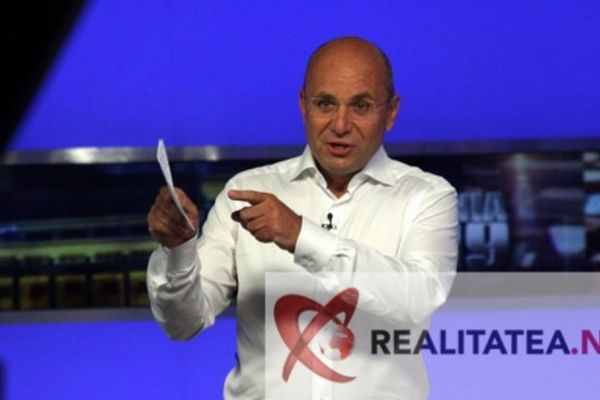 Cum ne salvam din toamna ? (5) Cu CREIER, BANI si SOLIDARITATE! Romania nu mai are … Solidaritate de grup mic in presa,cum se poate si ce va genera