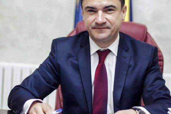 Primarul Iaşiului l-a făcut pe deputatul PSD Bogdan Cojocaru “politician mărunt” şi “parazit” Replica nu s-a lăsat aşteptată