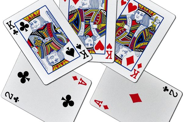 JOCUL GRESEALA AȘTEAPTĂ?