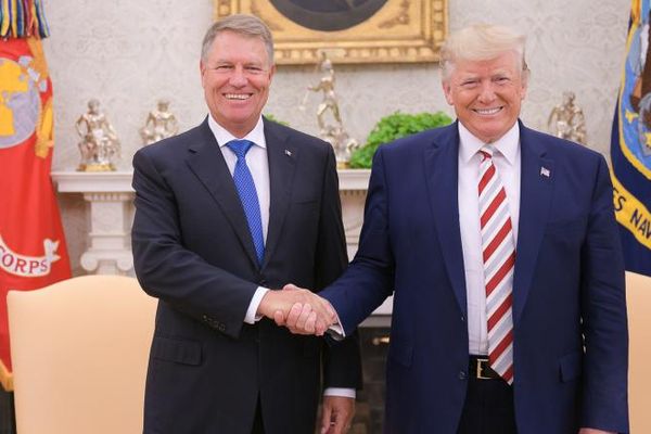 Presedintele României, Klaus Iohannis, premiant la politica externa