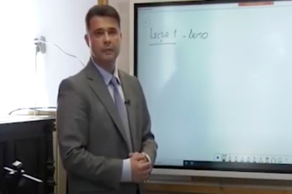 Școlile din Sectorul 5 sunt pregătite pentru începerea anului: Elevii vor primi măști de protecție, iar sălile de clasă vor fi dezinfectate zilnic