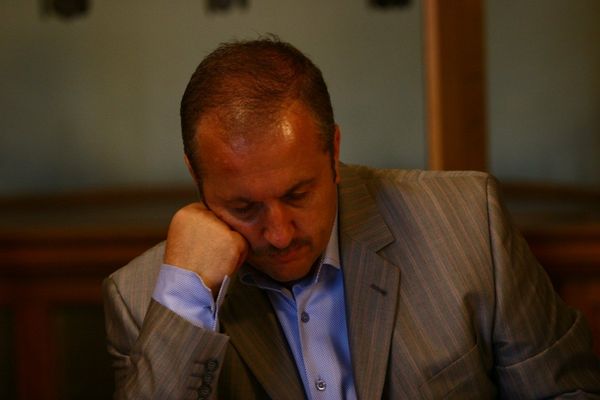 Președintele PSD scoate cartonașul galben la Vasile Dâncu 