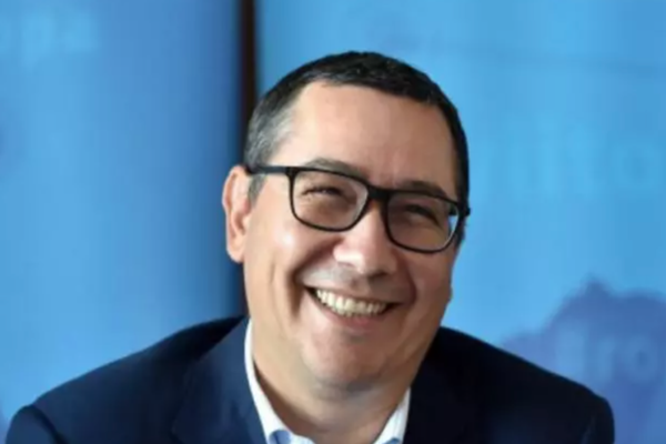 Victor Ponta se vrea deja moderator la România Tv