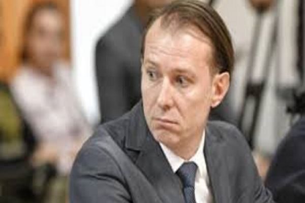 Orban a negociat prost, zic cei de la PSD, care îl numesc pe Cîțu un „premier de paie”