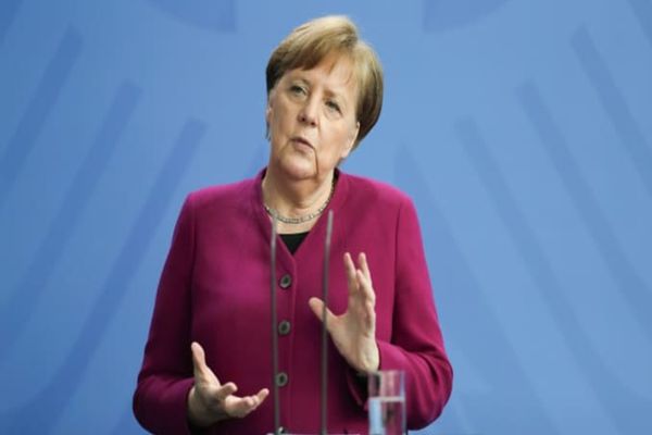 Școlie rămân închise în Germania. Merkel face declarații surprinzătoare